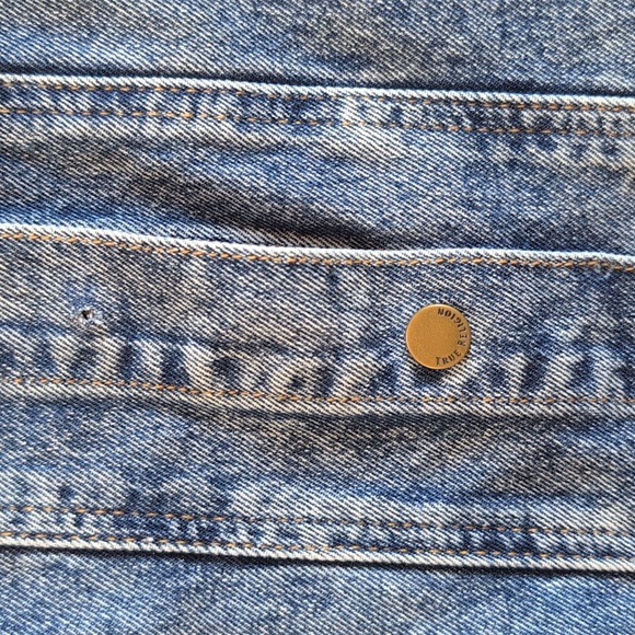 True Religion - NWT Vintage Denim Dress with Red Hoodie - Picture 12 of 15